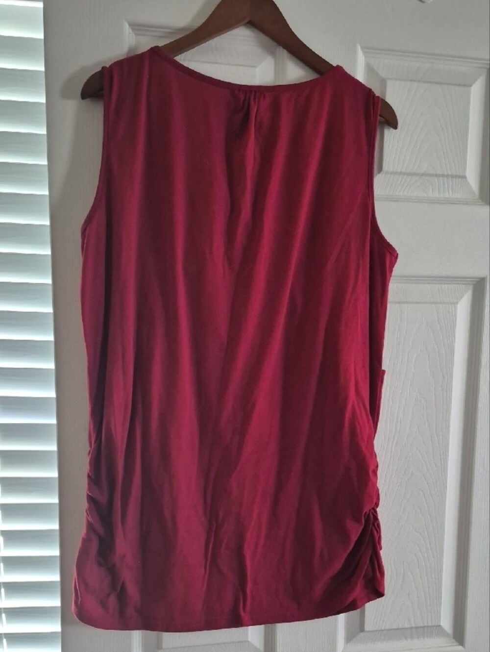 Sleeveless Raspberry Nursing Top - Picture 2 of 3